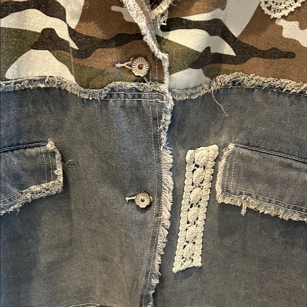 POL Camouflage & Denim Patchwork Jacket - Picture 5 of 8